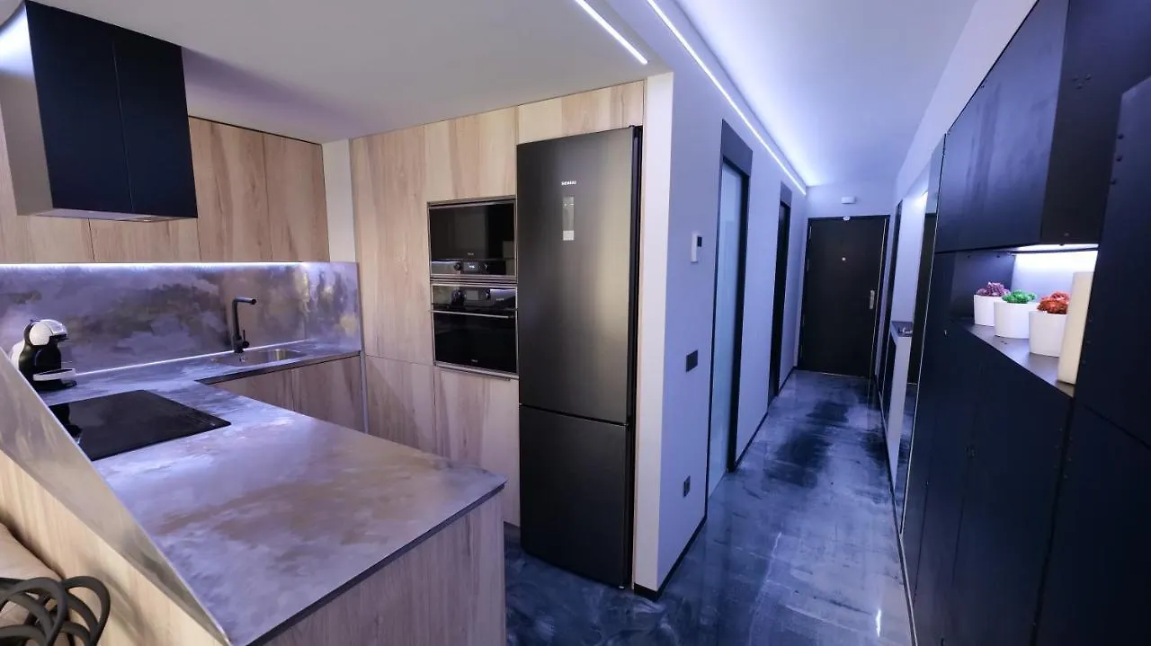 Apartamento La Farola - Luxury Domotic Flat in Puerto Deportivo Marbella